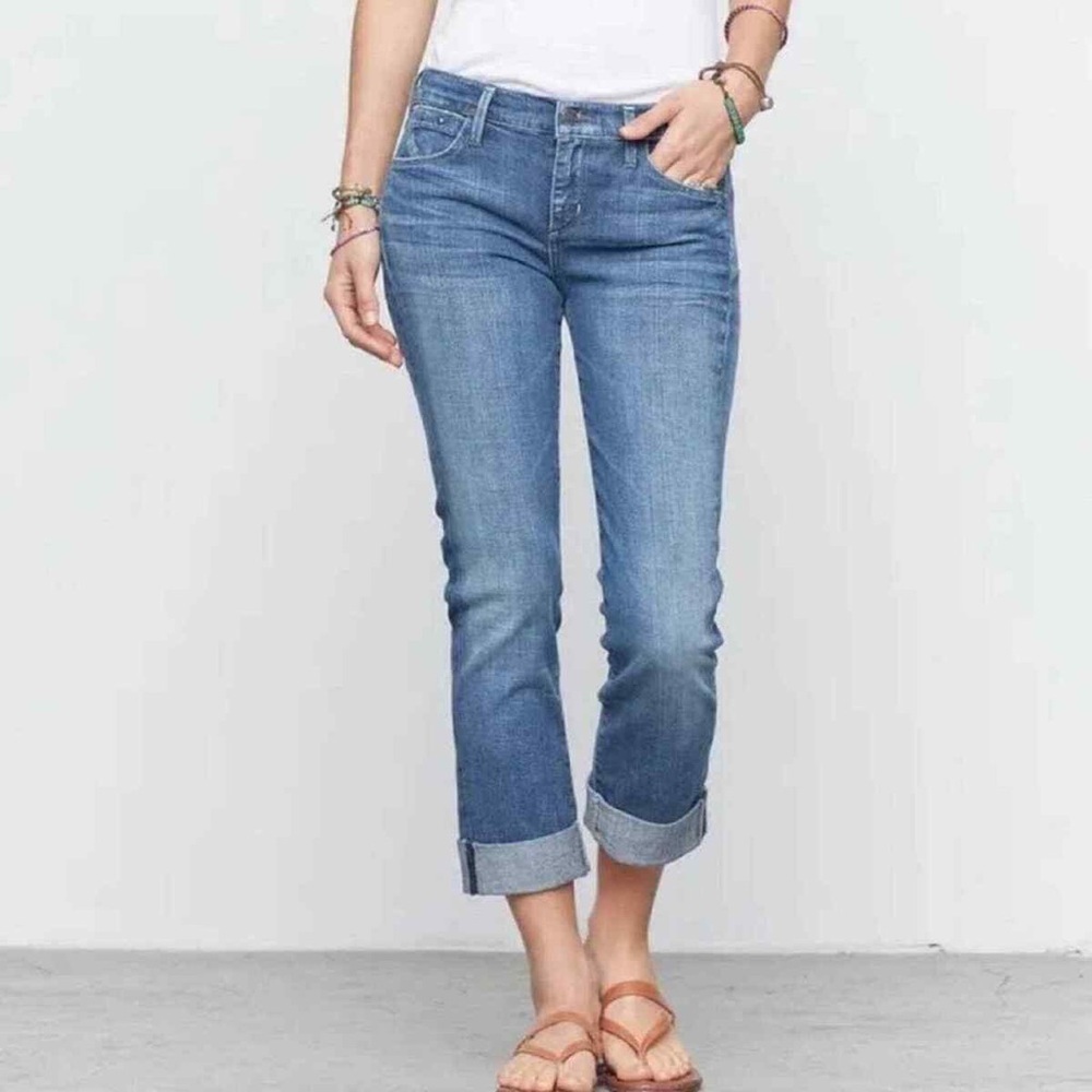 Citizens of Humanity, Dani Cropped Cuffed Straight Leg light wash Jeans size 28